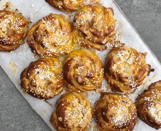 Bild på kanelbullar